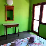 Floor In The Center Of