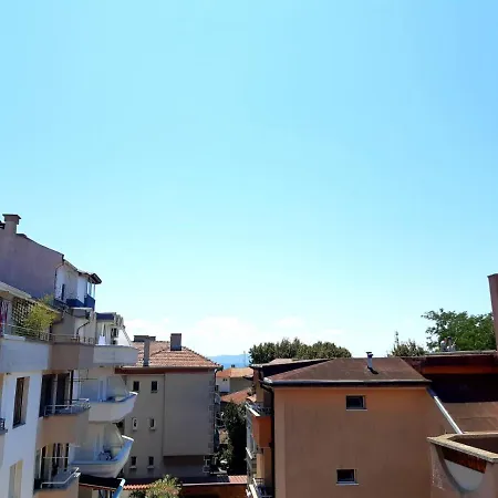 Apartmán Floor In The Center Of *
